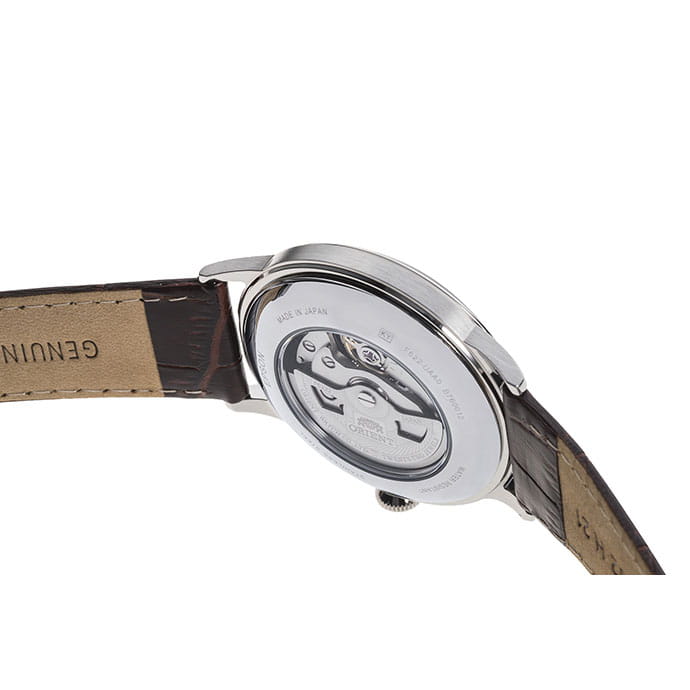 Orient Bambino Small Seconds RA-AP0003S10B - dekiel z widocznym mechanizmem