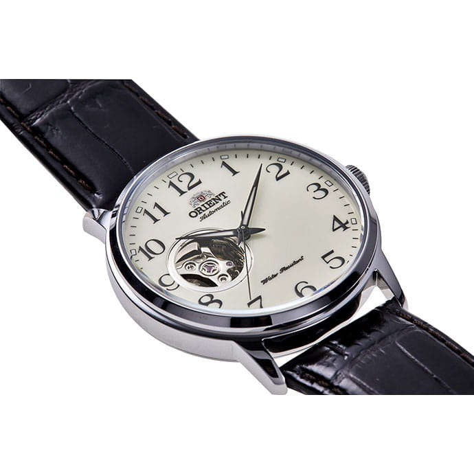 Orient Esteem Open Heart RA-AG0010S10B - biała tarcza z widocznym otworem oraz indeksami