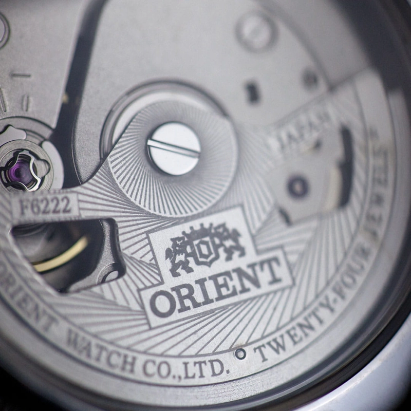 Orient Bambino Open Heart RA-AG0004B10B - przeszklony dekiel z logowanym wahnikiem