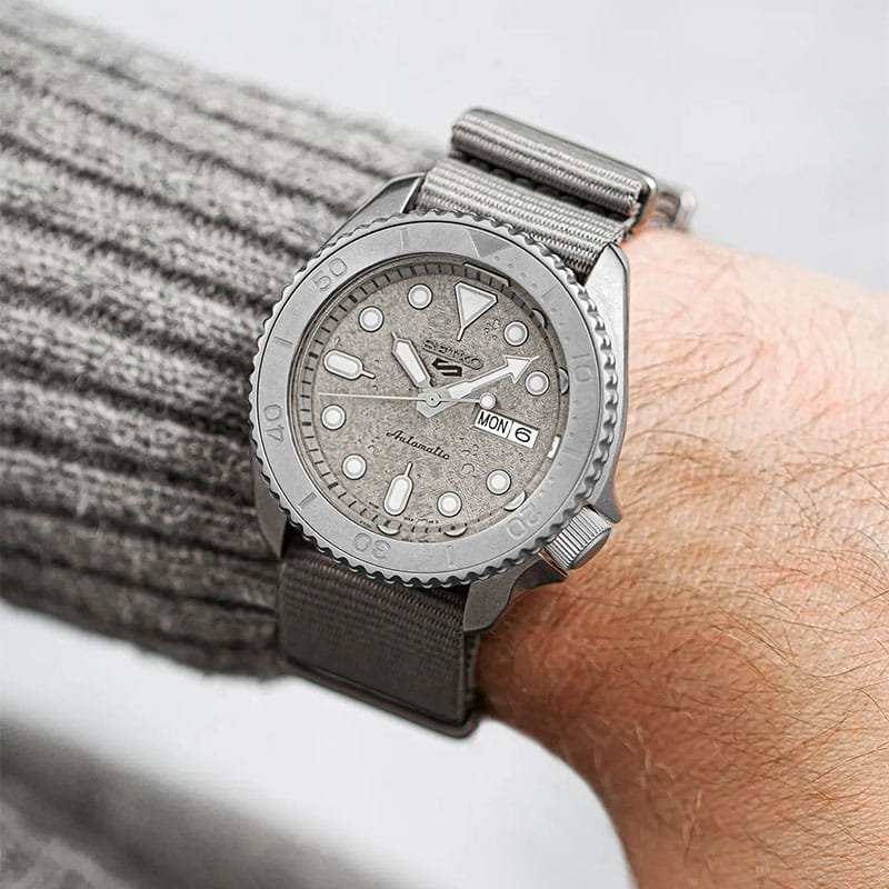 Seiko 5 Sports Cement SRPG61K1 Twoje Zegarki
