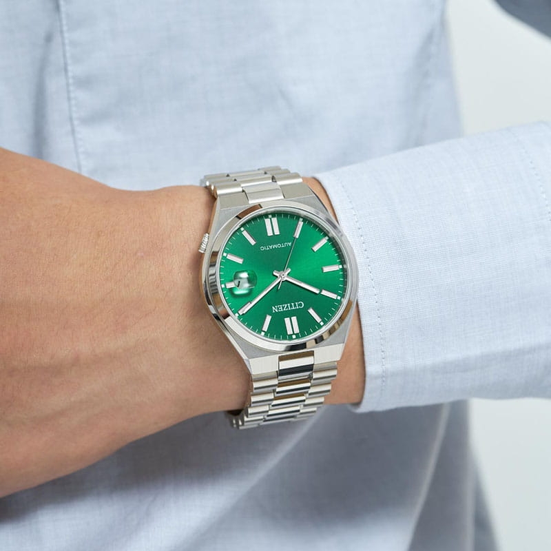 Citizen Mechanical NJ0150-81X na ręku