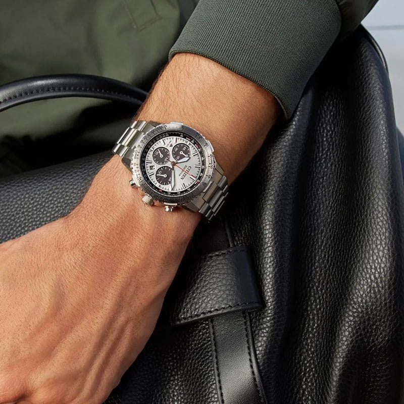 Citizen Promaster Navihawk CA4660-61A na ręku