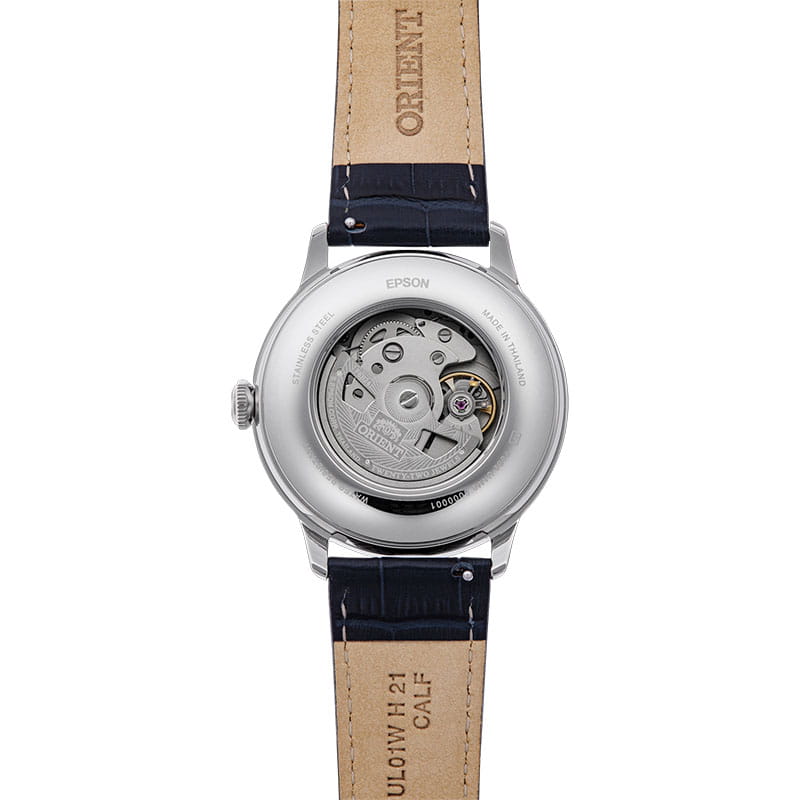 Orient Bambino Sun & Moon RA-AK0806L30B – przeszklony dekiel z widocznym mechanizmem automatycznym
