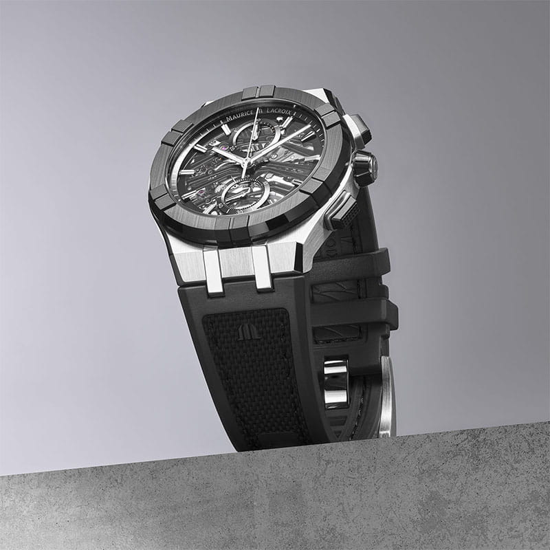 Maurice Lacroix Aikonic Automatic Chronograph Skeleton AC8018-SSL20-030-2 profil zegarka