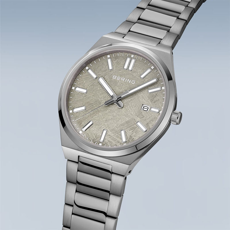 Bering Classic 17639-777 profil