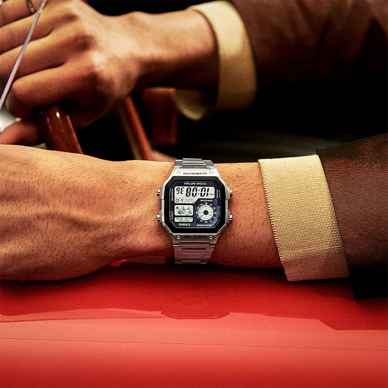 Casio Timeless AE-1200WHD-1A zegarek na nadgarstku