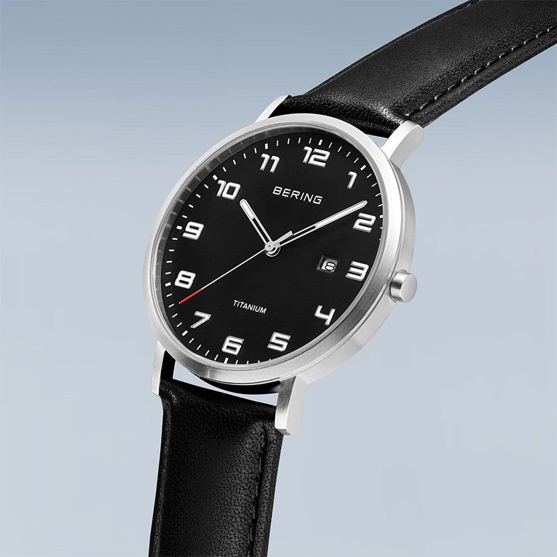 Bering Titanium 18640-402 profil zegarka