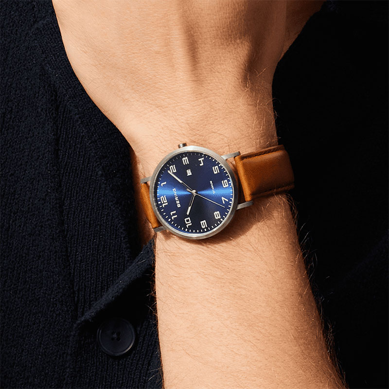 Bering Titanium 18640-567 na nadgarstku