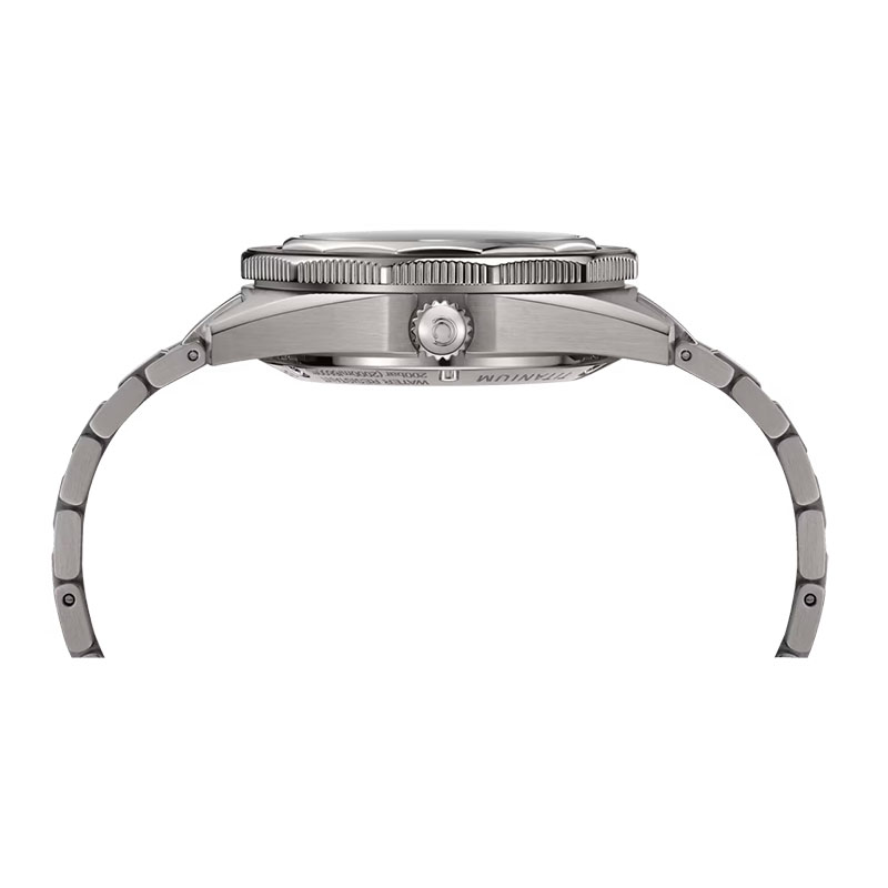 Certina DS Super PH2000M C050.607.44.361.02 bok koperty