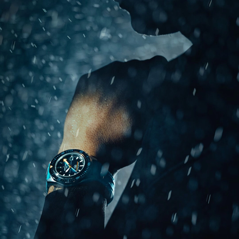 Certina DS Super PH2000M STC Limited Edition C050.607.44.041.10 pod wodą