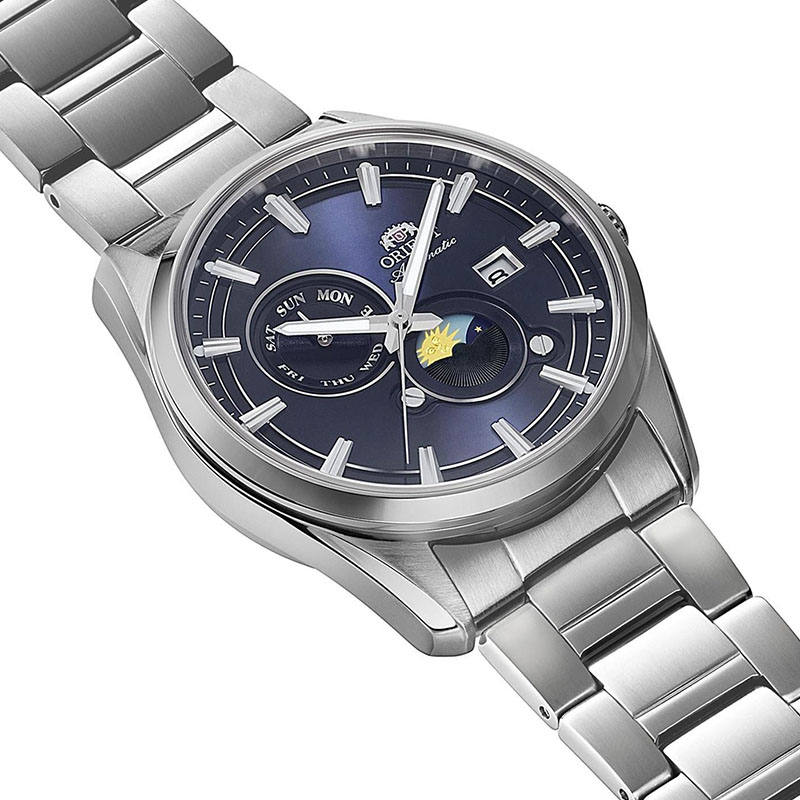 Orient Stretto Day & Night RA-AK0315L30B profil zegarka