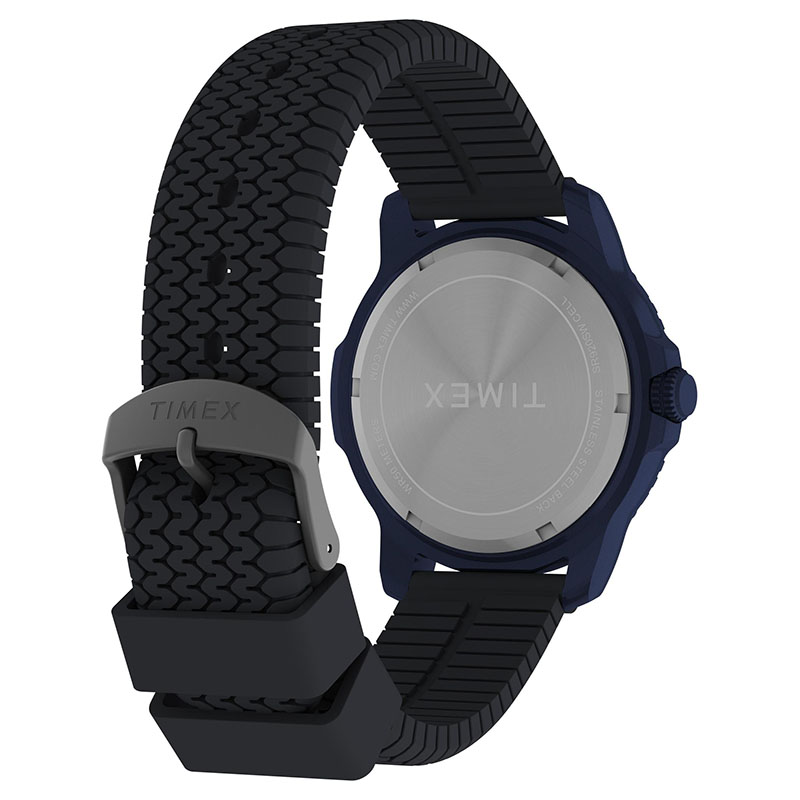 Timex Expedition Timber TW4B34600 - tył zegarka z widocznym zakręcanym deklem oraz gumowym paskiem