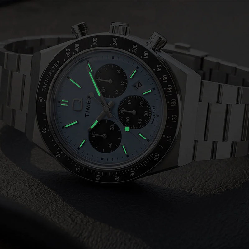 Timex Q Timex Chronograph TW2Y88600 - powłoka luminescencyjna na wskazówkach i indeksach